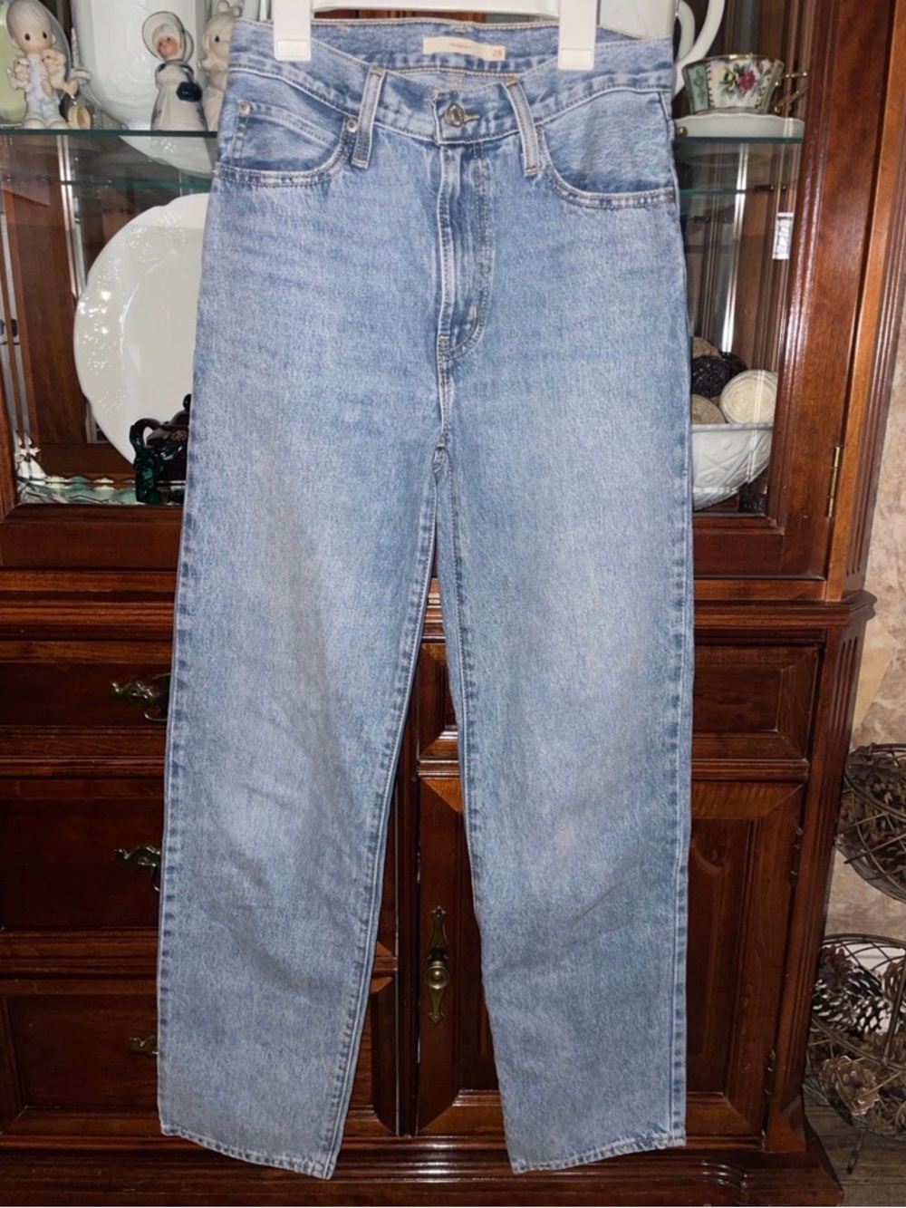 Levi’s 94 baggy jeans